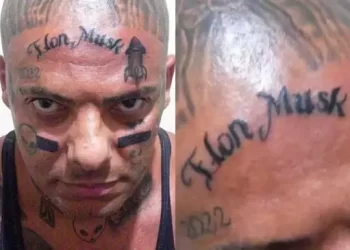 brasileiro tatua nome de Elon Musk na testa e manda recado ao bilionário