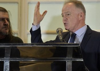 Casão lembra que é “governador de todos os capixabas” e anuncia repasse de R$ 8 milhões para recuperação do Porto Histórico