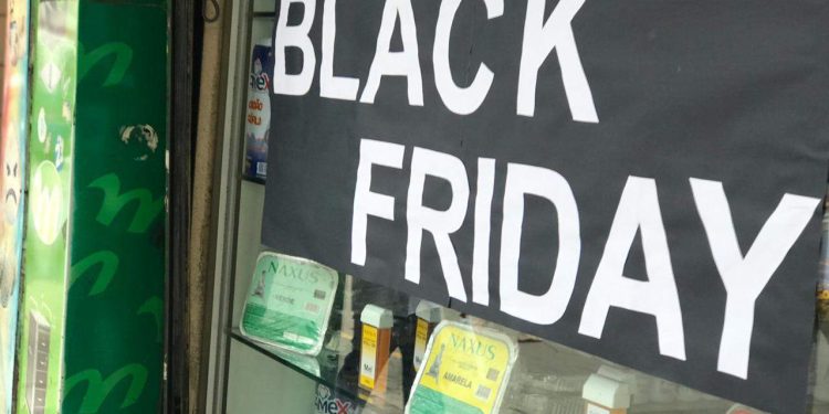 Black Friday: lojistas do ES devem cumprir nova regra para promoções