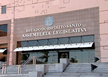 Deputados bolsonaristas do Espírito Santo são alvos de operação contra atos antidemocráticos