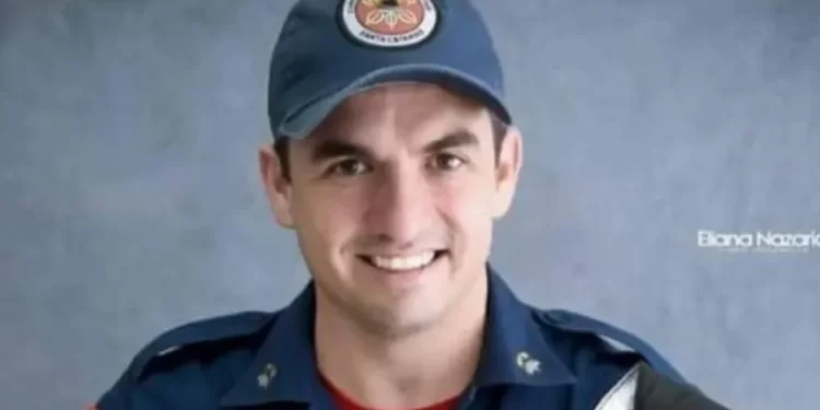Bombeiro é encontrado morto 4 dias após desaparecer ao fazer resgate de vítima das chuvas em SC