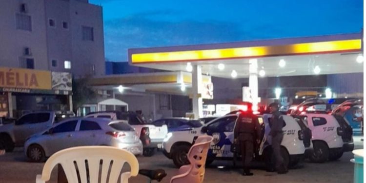 Quadrilha suspeita de estelionato é presa em hotel de Boa Esperança