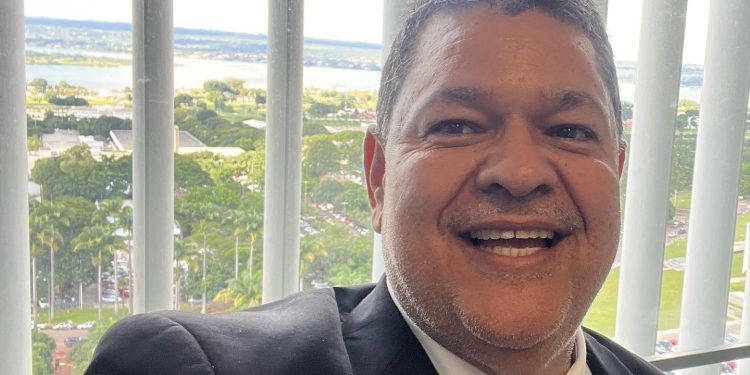 DENUNCIA GRAVÍSSIMA – Paulo Fundão contrata sem licitação empresa recém criada para realizar concurso da Câmara Municipal de São Mateus