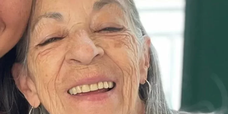 Professora que morreu em ataque tinha 71 anos e lecionava ‘como propósito de vida’, diz filha