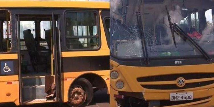 Aluno assume direção de ônibus escolar após motorista passar mal e morrer