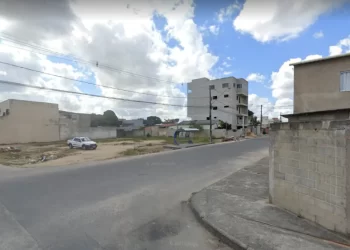 Irmãos de 8 e 10 anos são atropelados por professora enquanto iam para a escola de bicicleta no ES