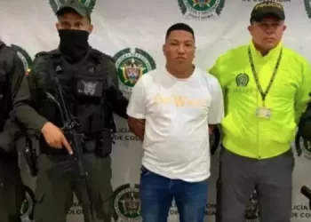 Mulher seduz  traficante assassino do marido e o entrega para polícia
