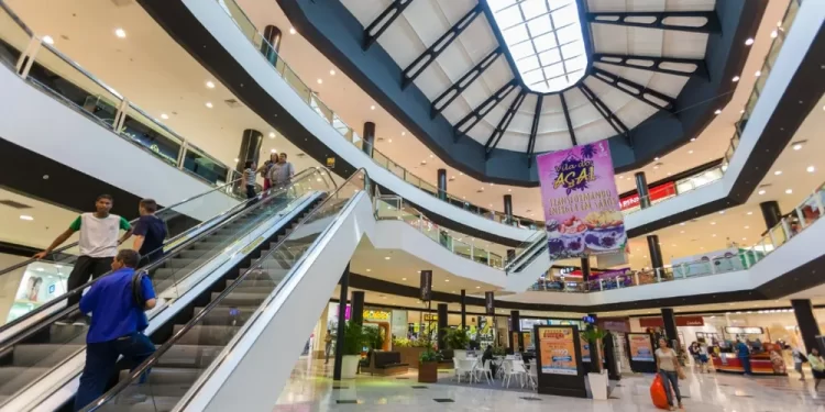 Homem é preso por estuprar adolescente dentro de shopping no ES