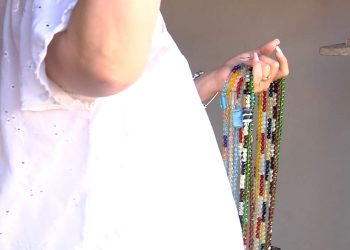Pai ameaça matar filhas em Vila Velha por frequentarem centro de umbanda