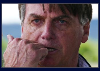 PF faz buscas na casa de Bolsonaro, em operação que prendeu Mauro Cid