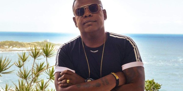 Piora estado de saúde de MC Marcinho e família pede doação de sangue