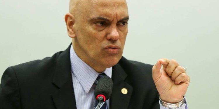 Moraes diz que PEC do Senado esconde insinuações, intimidações e ataques ao Judiciário
