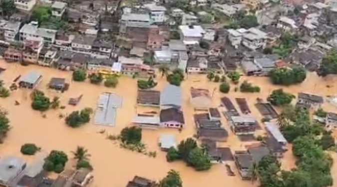 Chuva deixa 17 mortos e mais de 5,7 mil fora de casa no Sul do ES