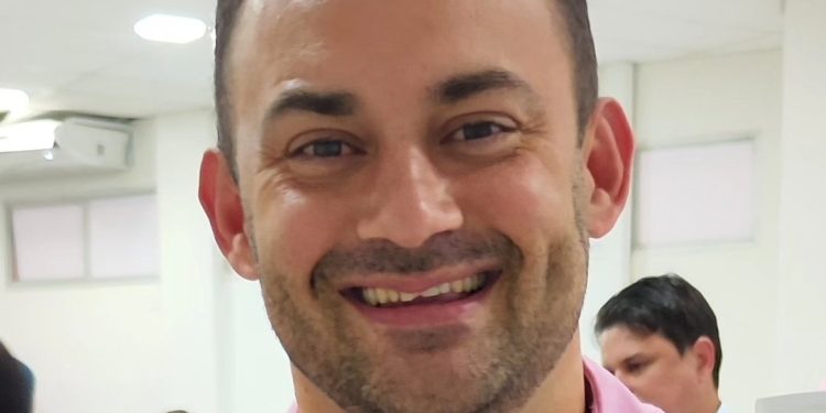 Edilson Monteiro desponta como líder e se consolida para disputar a Prefeitura de Pinheiros