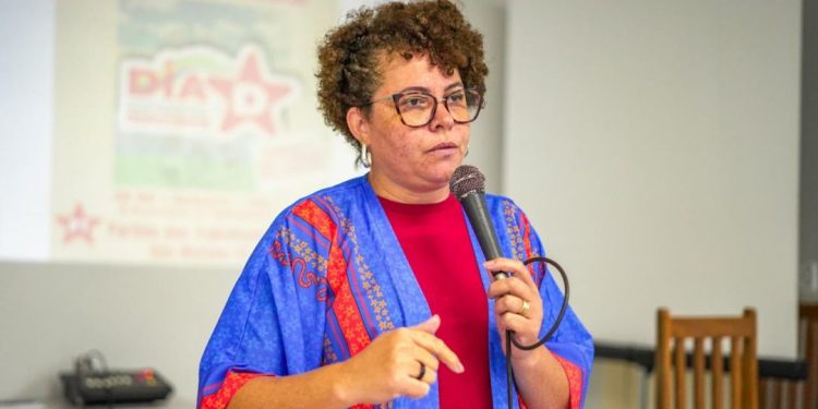 Partido dos Trabalhadores Lança Pré-candidatura de Zenilza Pauli para Prefeitura de São Mateus