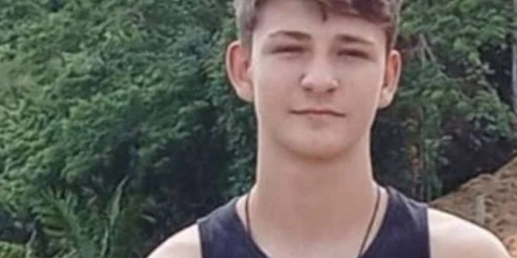 Adolescente morre após ser atingido por trator na zona rural de São Mateus