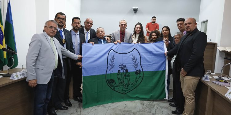 Câmara de São Mateus presta homenagem ao ex-vereador Jozail Fugulim