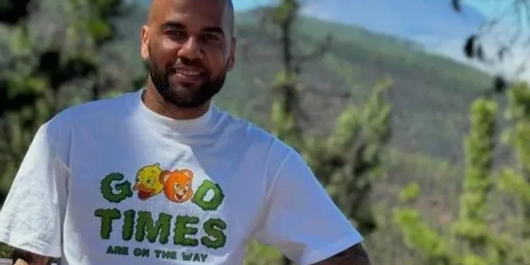 Justiça da Espanha anula condenação de Daniel Alves por agressão sexual