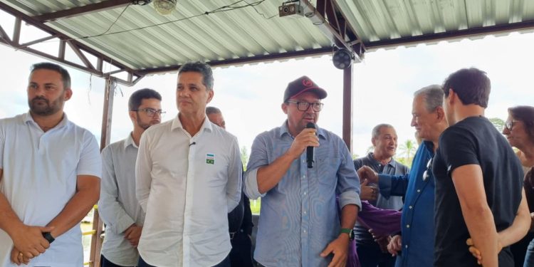 Prefeito Erivan Tavares participa de Encontro Regional de Lideranças do Norte com presença do Vice-Governador Ricardo Ferraço