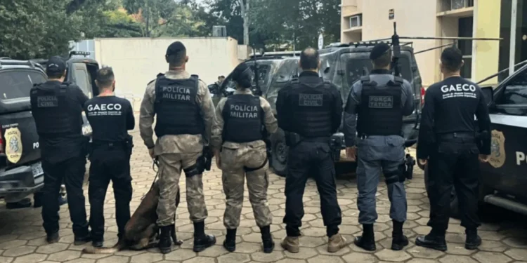 “Bandido não se cria”: operação mira Comando Vermelho e prende 19 pessoas no ES