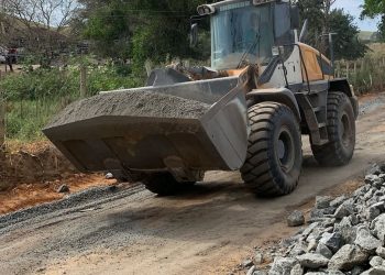 Ecoporanga – Segue em ritmo acelerado: asfaltamento da BR-342 em Vila Palmares (Zeca do Bilim)