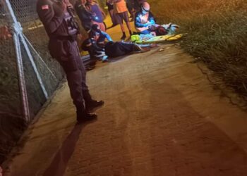 Noite de violência: discussão em bar acaba com homem esfaqueado em São Mateus!