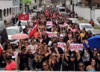 Vitória da Educação: Marcus da Cozivip cumpre determinação do Ministério Público e vai pagar piso salarial dos professores