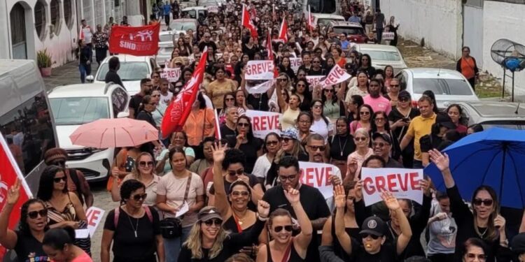 Vitória da Educação: Marcus da Cozivip cumpre determinação do Ministério Público e vai pagar piso salarial dos professores