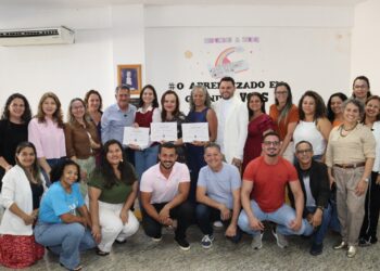 Solenidade de posse marca novo modelo de gestão das escolas do campo em Ecoporanga