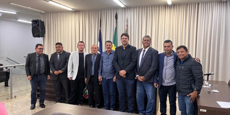 Zé Luiz Mendes, prefeito de Ecoporanga, presta contas à Câmara de Vereadores sobre o Ecoporanga AgroShow — o primeiro prefeito da história a realizar esse gesto