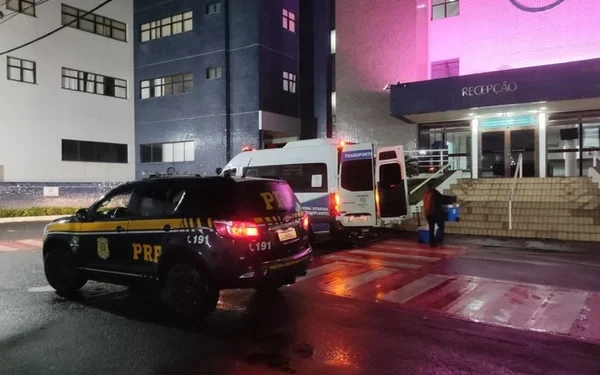 Em corrida contra o tempo, PRF escolta van com órgãos de São Mateus para Cariacica