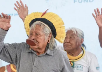 Cacique Raoni é diagnosticado com câncer aos 94 anos e recebe cuidados paliativos