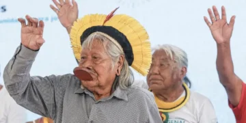 Cacique Raoni é diagnosticado com câncer aos 94 anos e recebe cuidados paliativos